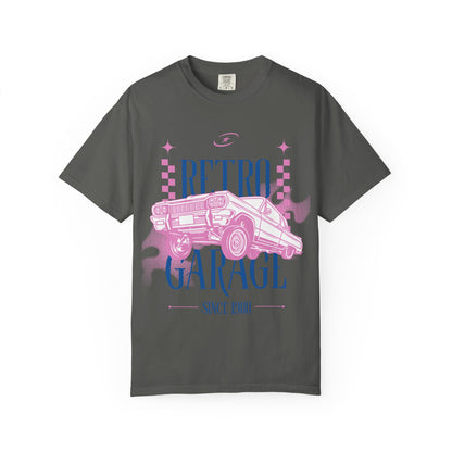 Retro Garage T-Shirt — Vintage Car Graphic "Since 1980"